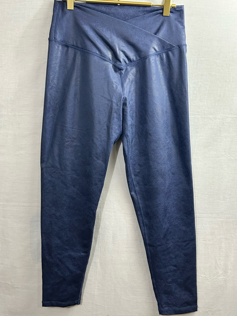 Aerie Offline High Waisted Navy Blue Liquid Hugger Leggings Women’s Size X Large